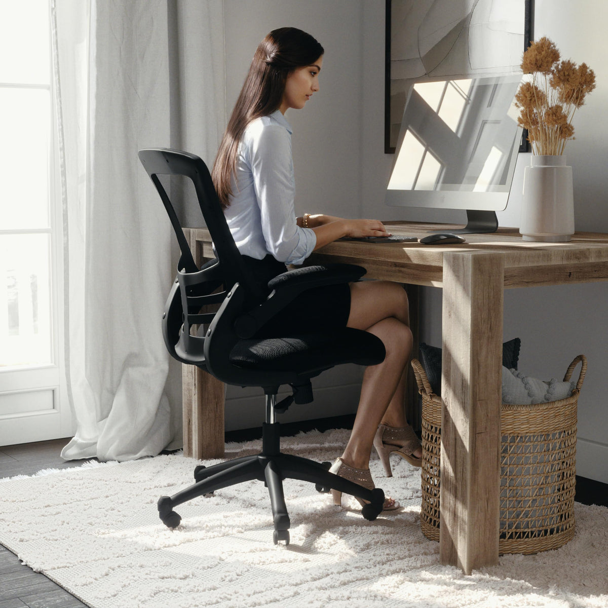 Flash Furniture Set of 4 Mid-Back Swivel Ergonomic Task Office Chairs with Flip-Up Arms, Black Mesh